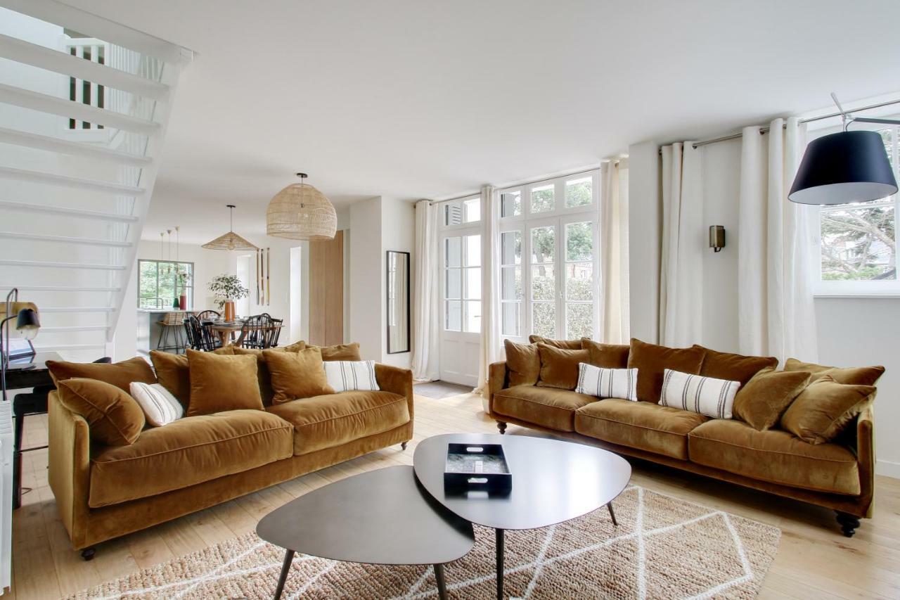 L'Entre Deux Mers - Belle Maison 8 Personnes دينار المظهر الخارجي الصورة